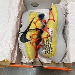 WMNS Nike Vapor Street "OFF WHITE/TOUR YELLOW"